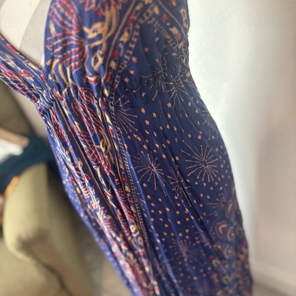 Women’s Boho Halter Maxi Dress – Strappy Open Back Festival Dress – Size Small - Picture 4 of 9